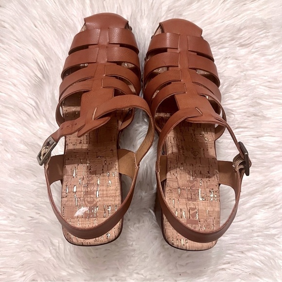Kork-Ease Shoes - NWOT Korks Whitney Platform Closed Toe Sandal Women’s Size 11.